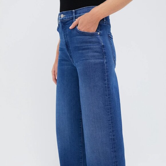 MOTHER The Spitfire Ankle Jean in dark wash (Whatever you Want) - Picture 3 of 5